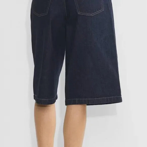 Aritzia Publicity Below Knee Denim Short Size 29 Dark Wash - Picture 3 of 7